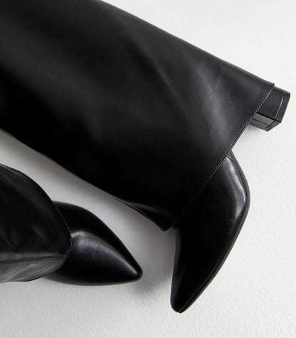 DESY Folded Boots with Heels Black